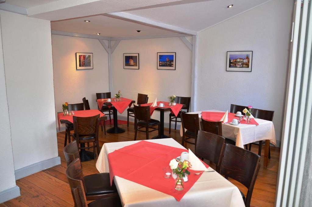 Cvjm Hotel Am Dom Lübeck Eksteriør billede